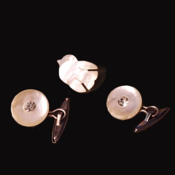 Vintage Mother of Pearl Cuff Link Set w/Rhinestone Insets & Carved Dove Button - Picture 7 of 9